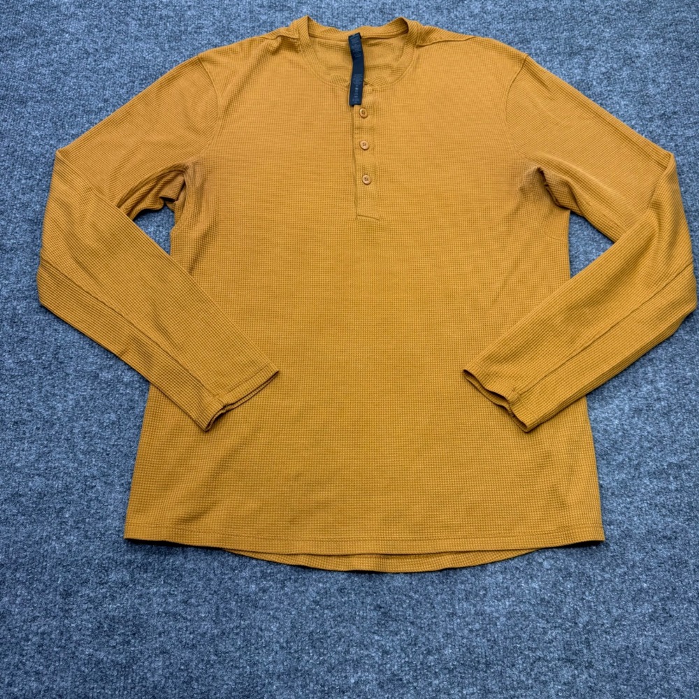 Lululemon Mens Metal Vent Tech Henley Waffle Knit Mustard Yellow Long Sleeve M